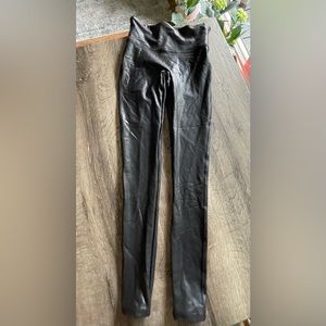 Spanx faux leather leggings